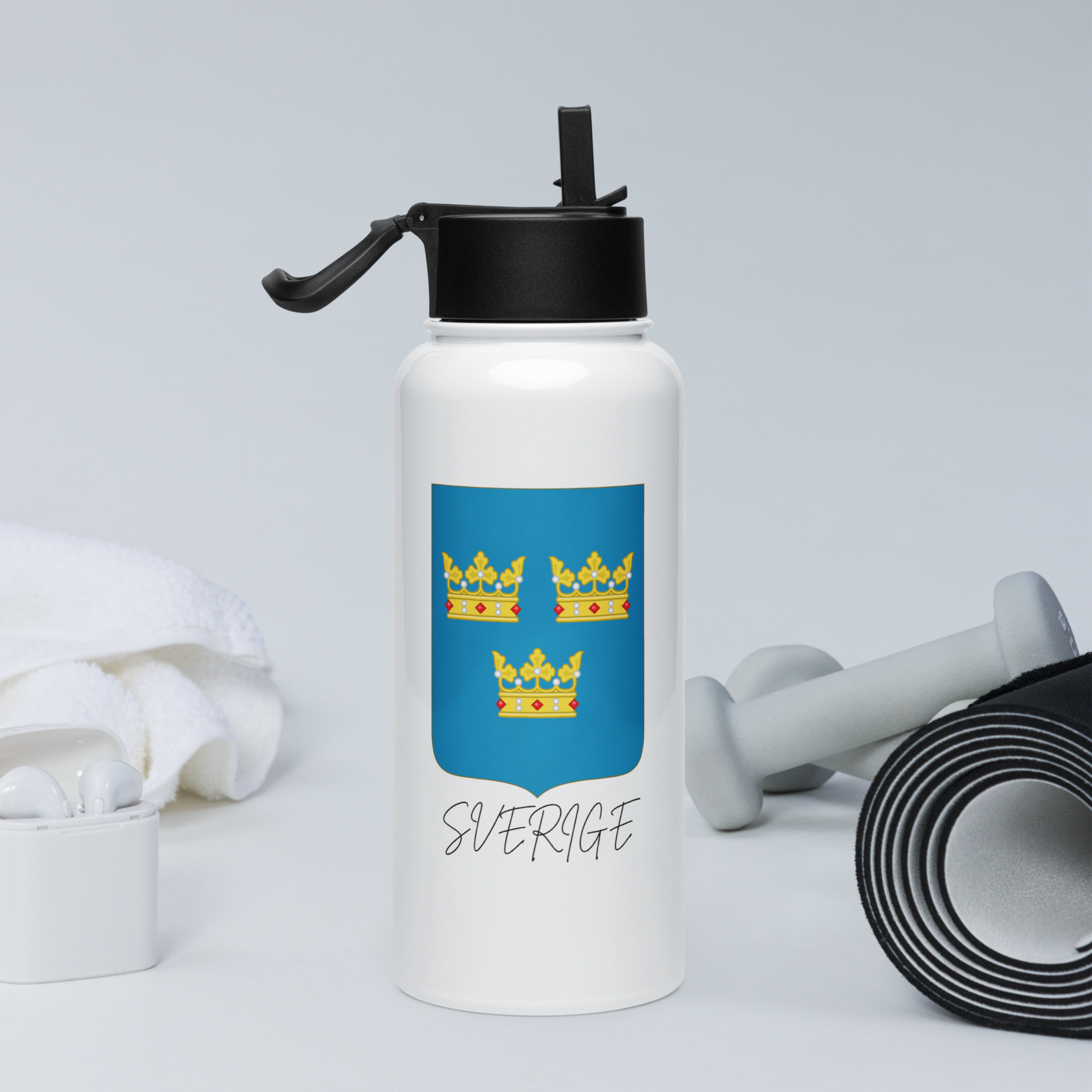 Sverige Crown Stainless steel water bottle with a straw lid